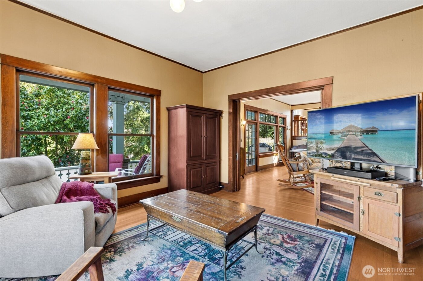 1 East Road , Tacoma, WA 98406