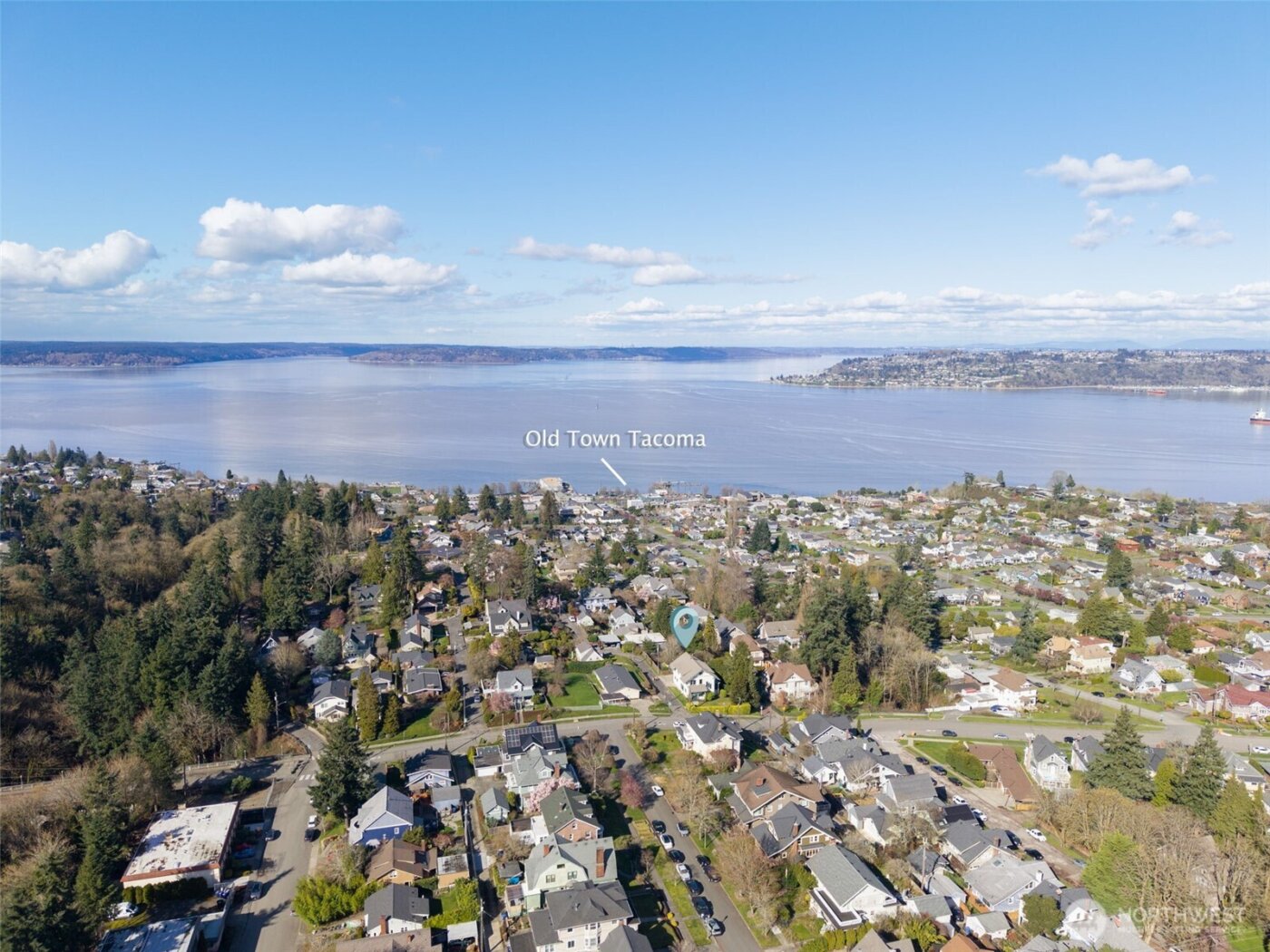 1 East Road , Tacoma, WA 98406