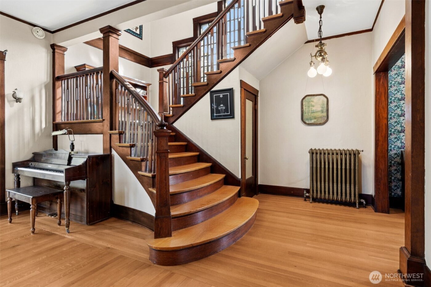 1 East Road , Tacoma, WA 98406