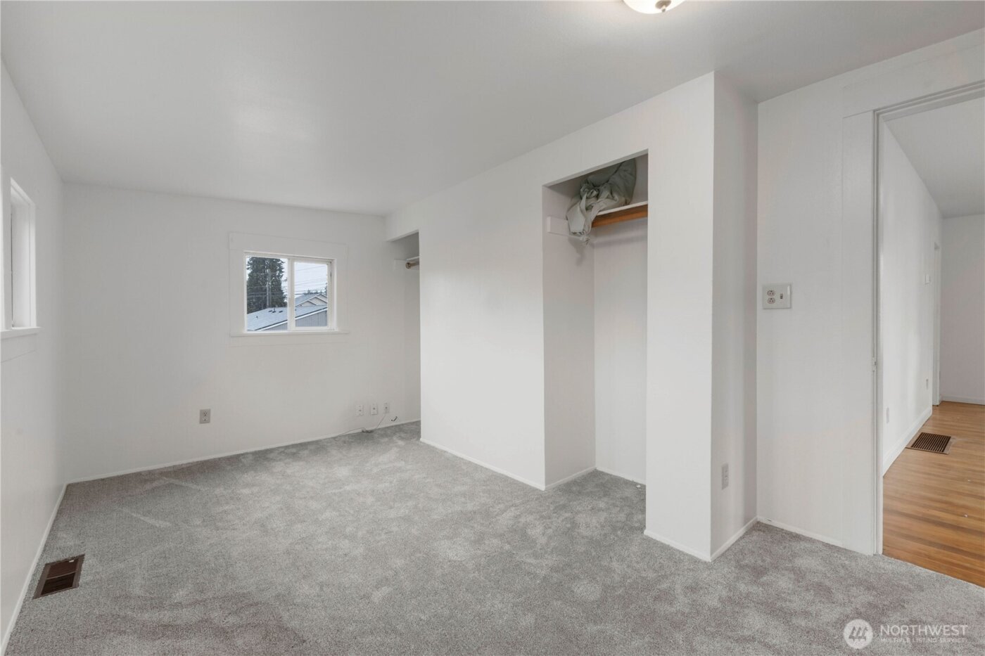 3702 S Gunnison Street , Tacoma, WA 98409