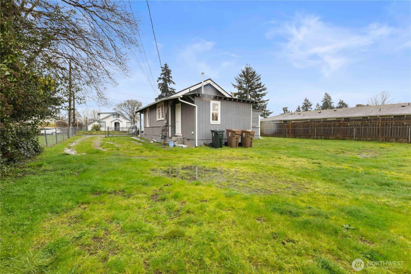 3702 S Gunnison Street , Tacoma, WA 98409