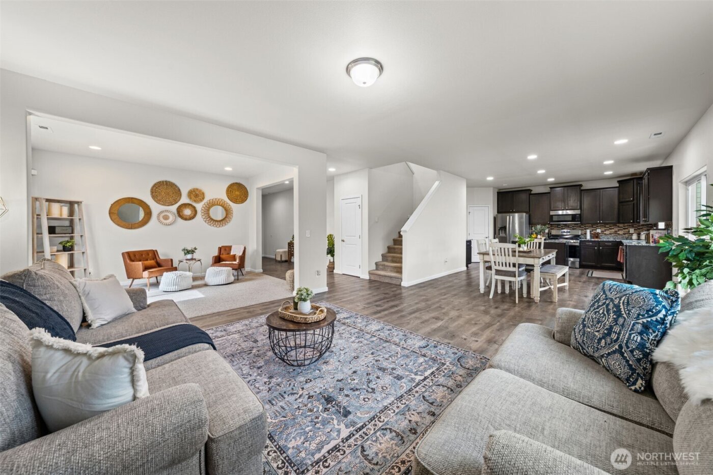 13829 67th Avenue E, Puyallup, WA 98373