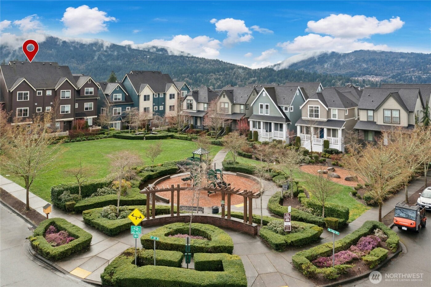 909 4th Avenue NE, Issaquah, WA 98029