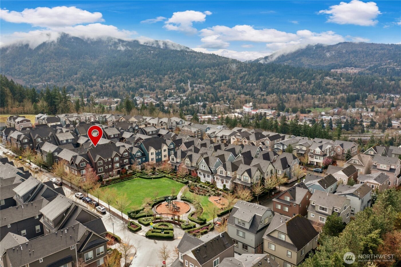 909 4th Avenue NE, Issaquah, WA 98029