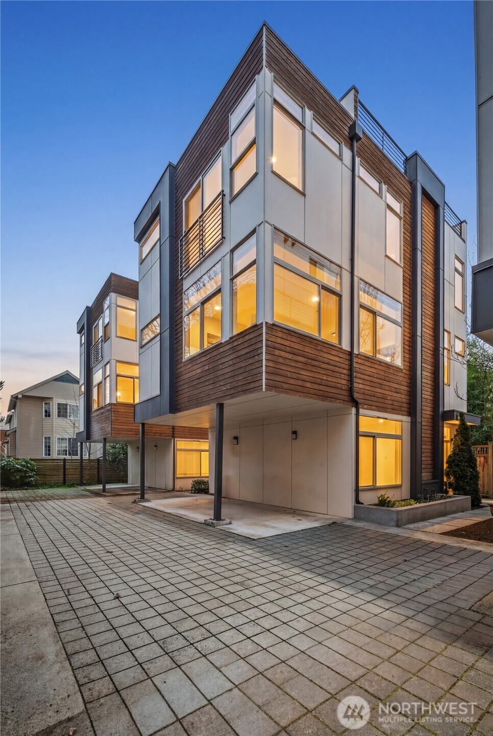 1727 NW 60th Street , Seattle, WA 98107