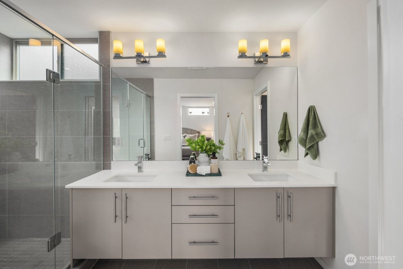 1727 NW 60th Street , Seattle, WA 98107