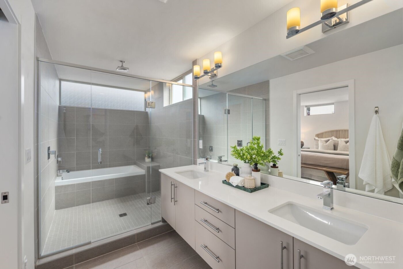 1727 NW 60th Street , Seattle, WA 98107