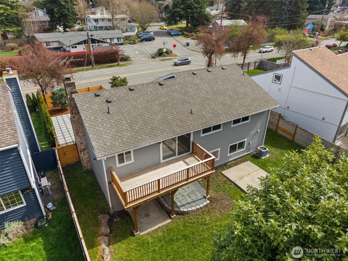 7407 25th Avenue NE, Seattle, WA 98115