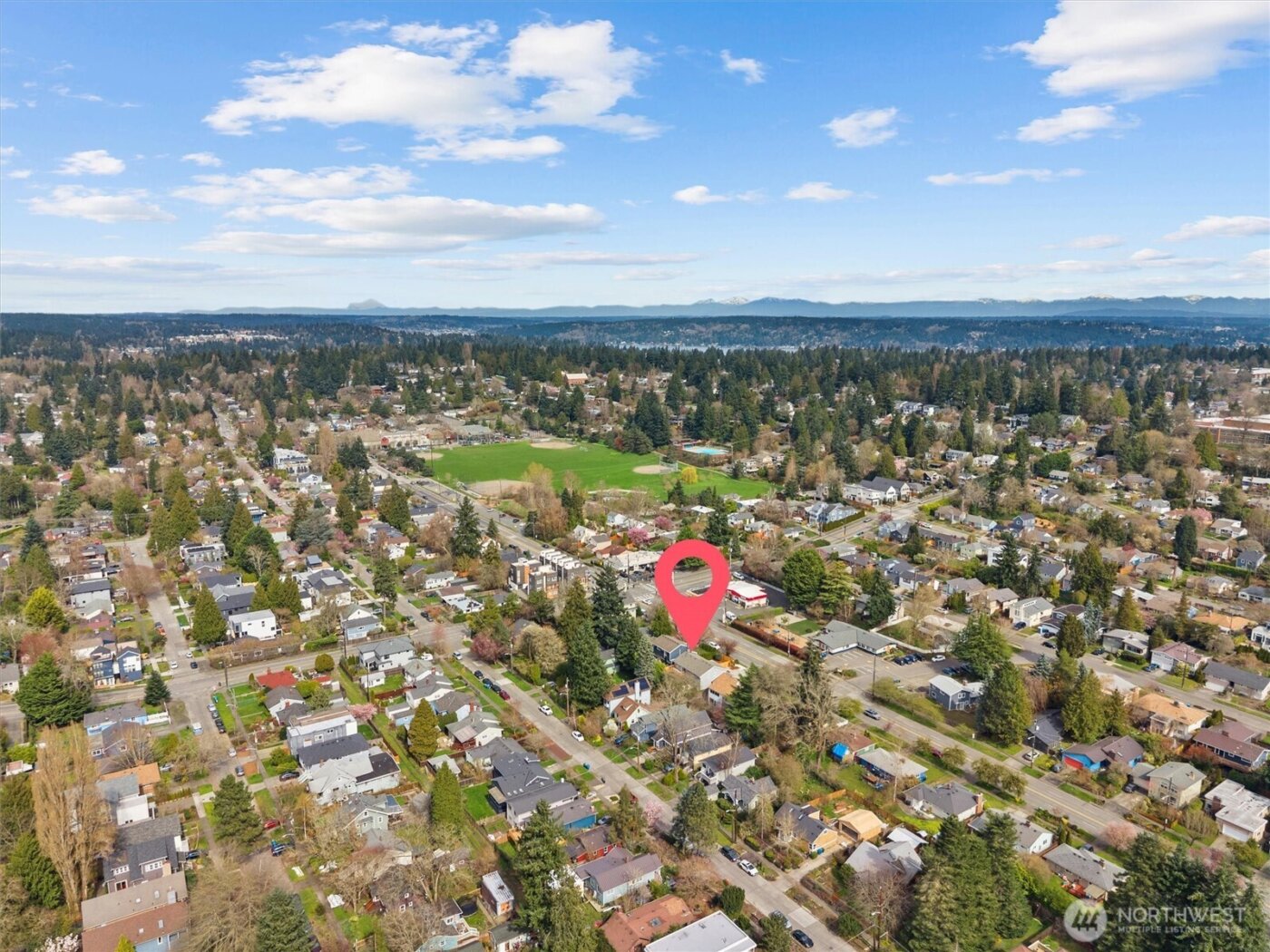 7407 25th Avenue NE, Seattle, WA 98115