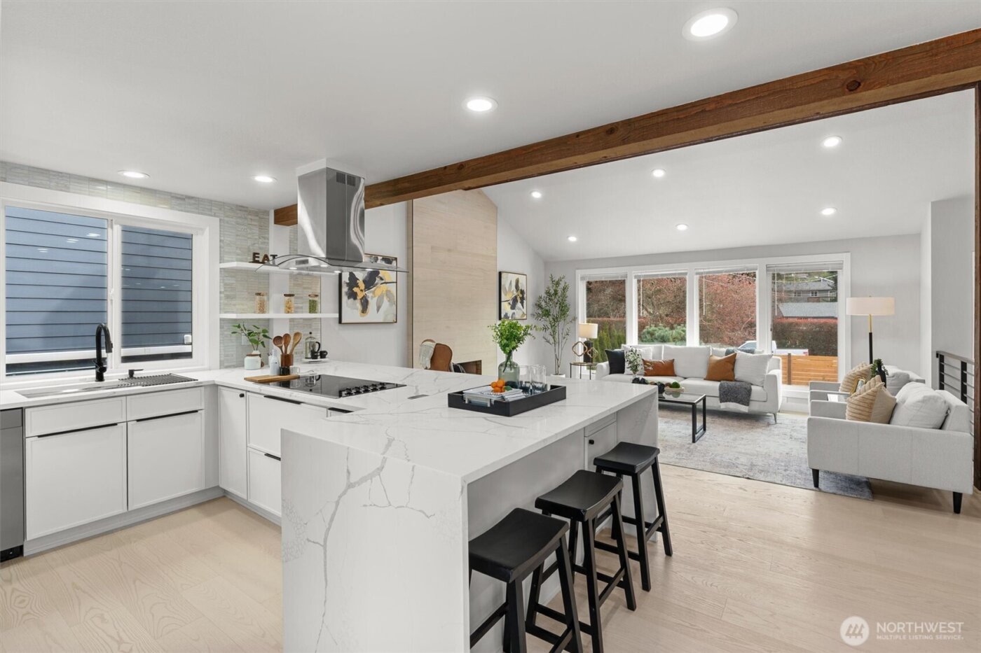 7407 25th Avenue NE, Seattle, WA 98115