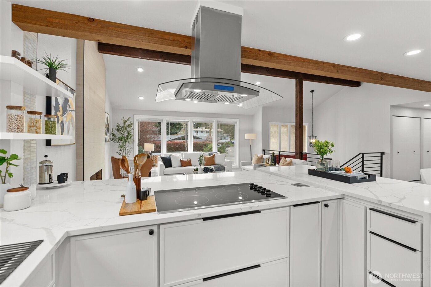 7407 25th Avenue NE, Seattle, WA 98115