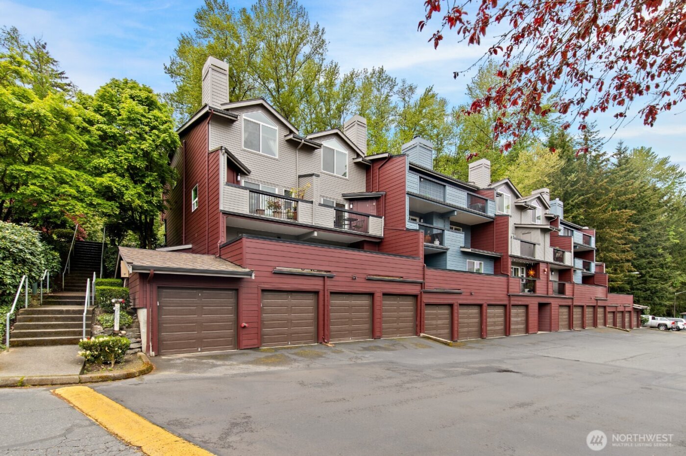 15809 Waynita Way NE #G204, Bothell, WA 98011