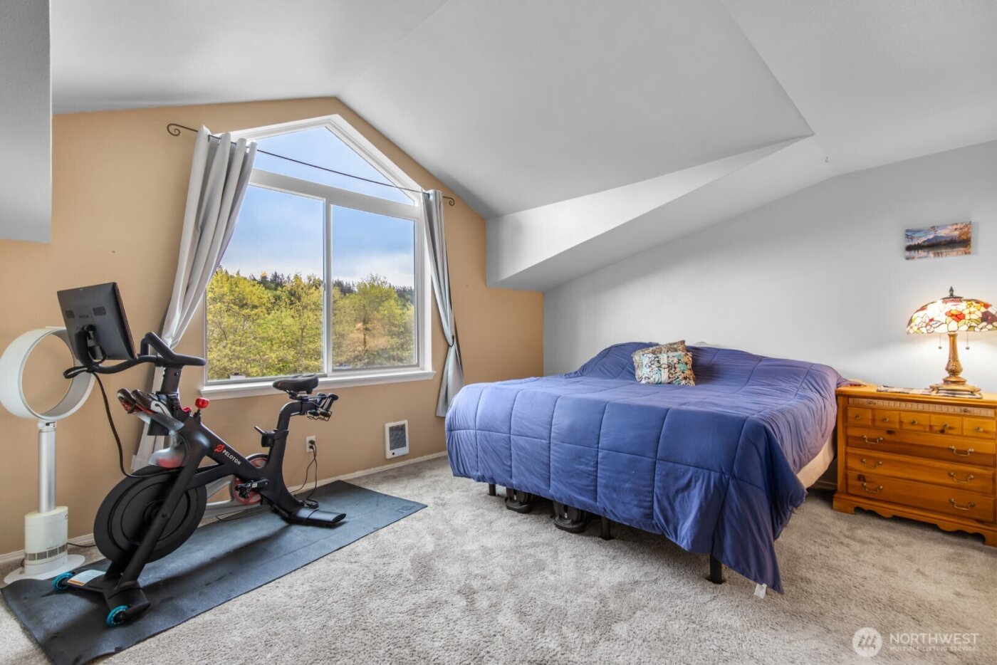 15809 Waynita Way NE #G204, Bothell, WA 98011