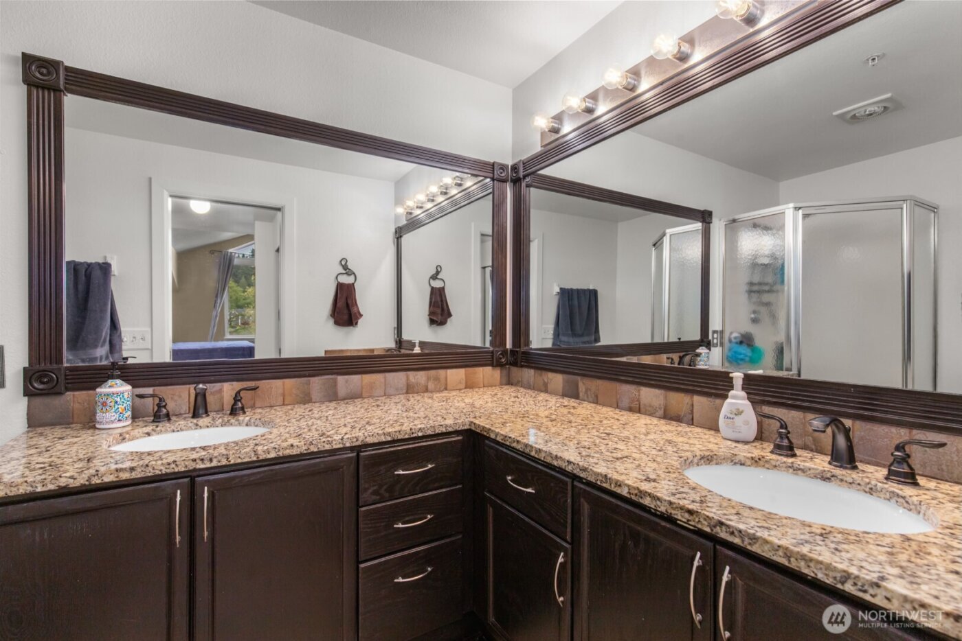 15809 Waynita Way NE #G204, Bothell, WA 98011