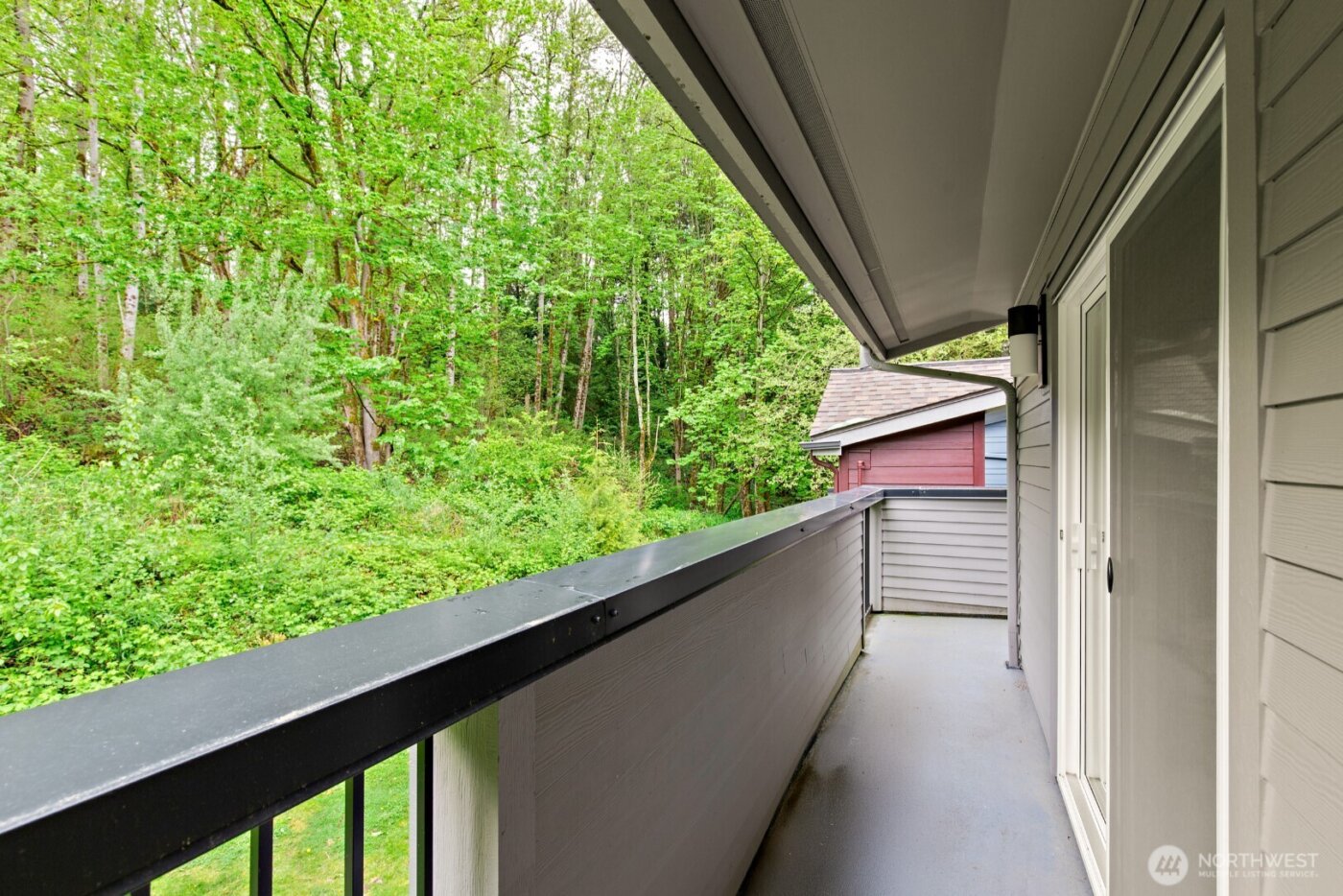 15809 Waynita Way NE #G204, Bothell, WA 98011