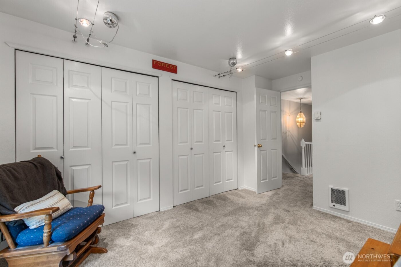 15809 Waynita Way NE #G204, Bothell, WA 98011