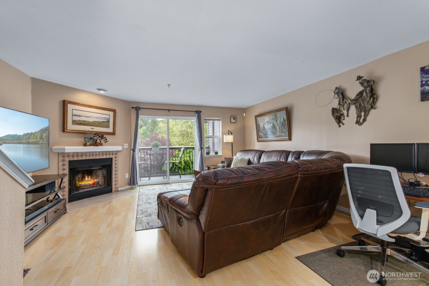 15809 Waynita Way NE #G204, Bothell, WA 98011