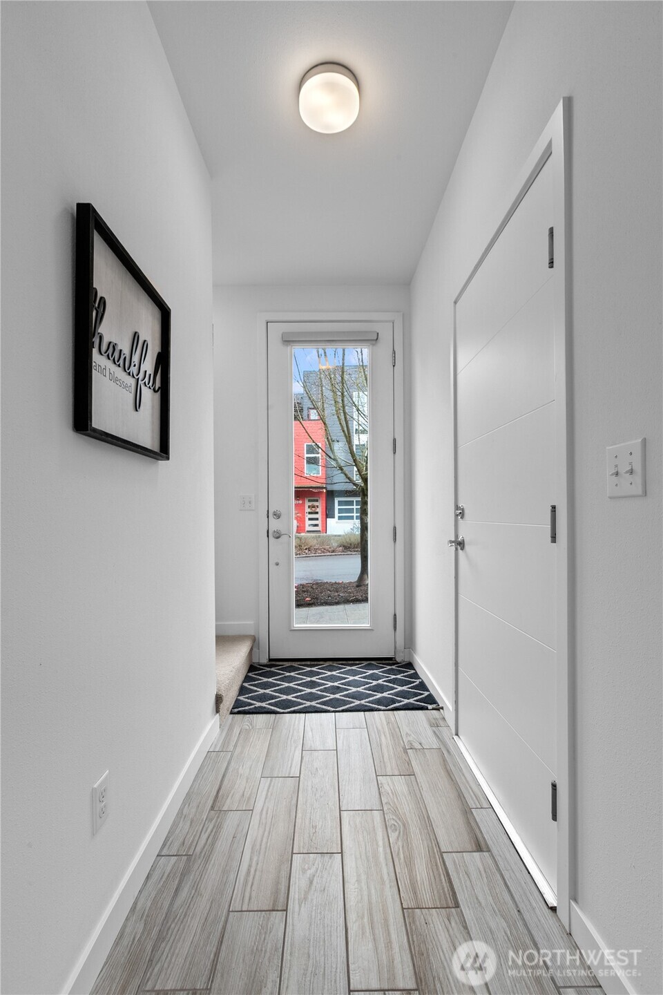 2514 S Washington Street , Seattle, WA 98144