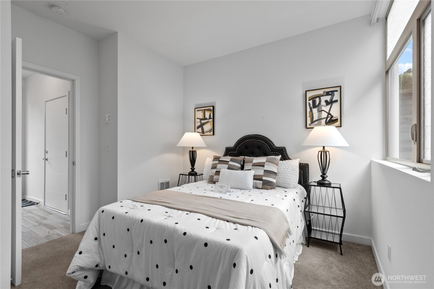 2514 S Washington Street , Seattle, WA 98144