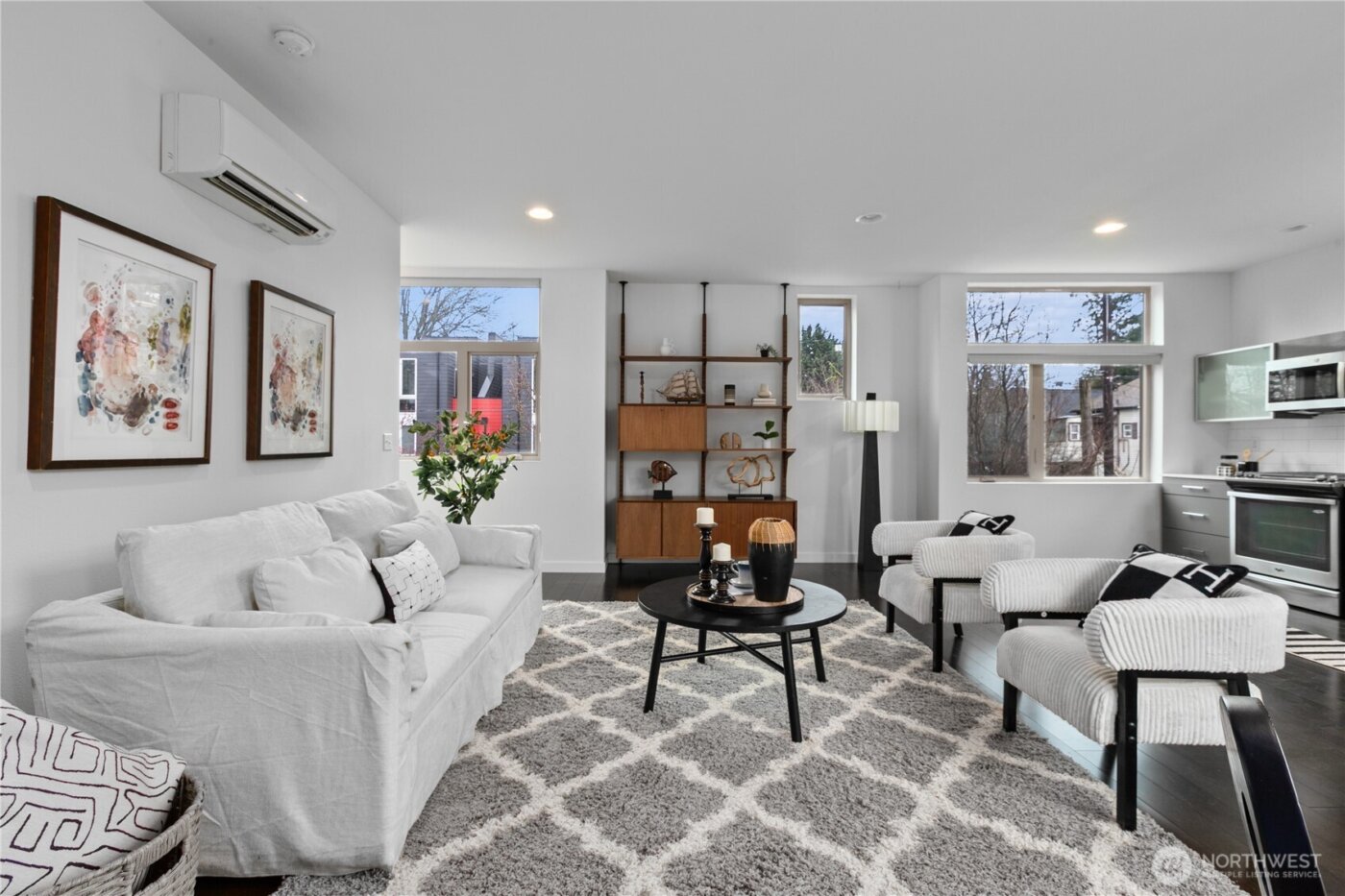 2514 S Washington Street , Seattle, WA 98144