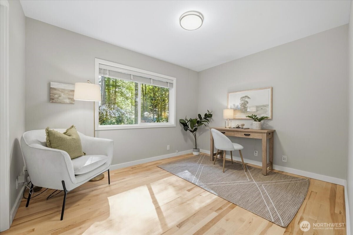 879 881 Kamus Way , Fox Island, WA 98333