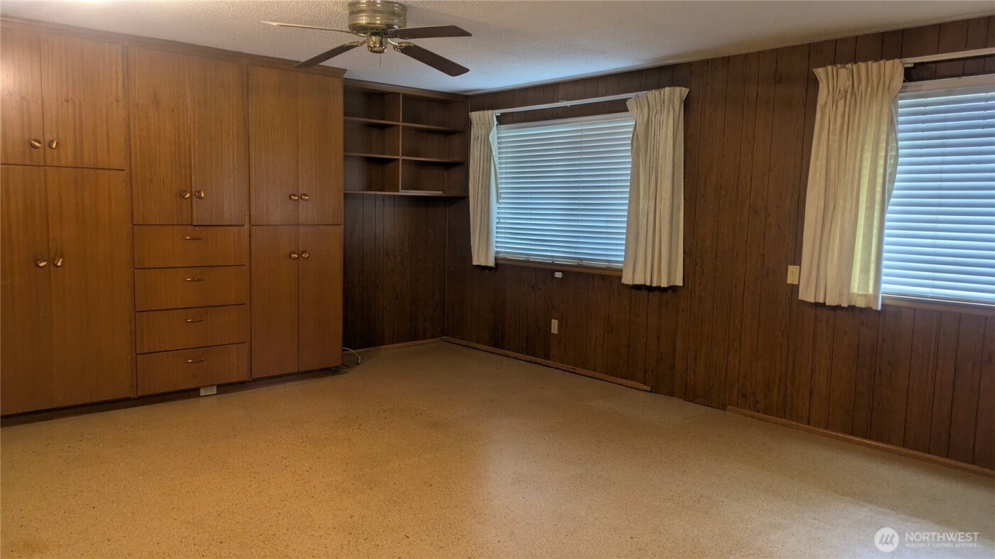 7361 S Wilkeson Street , Tacoma, WA 98408