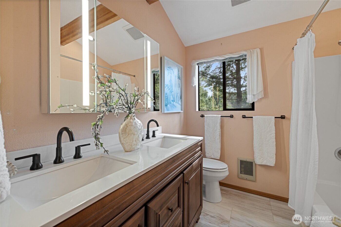 22221 N Clear Lake Boulevard SE, Yelm, WA 98597