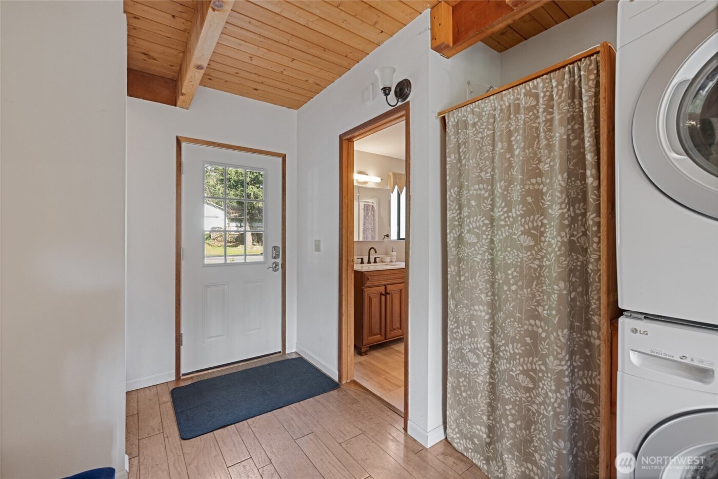 22221 N Clear Lake Boulevard SE, Yelm, WA 98597