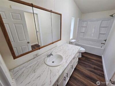 190 Tamaracks Drive , Onalaska, WA 98570 - Photo 15