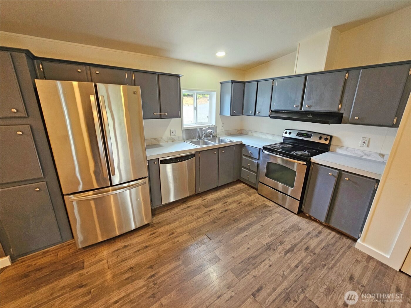 190 Tamaracks Drive , Onalaska, WA 98570