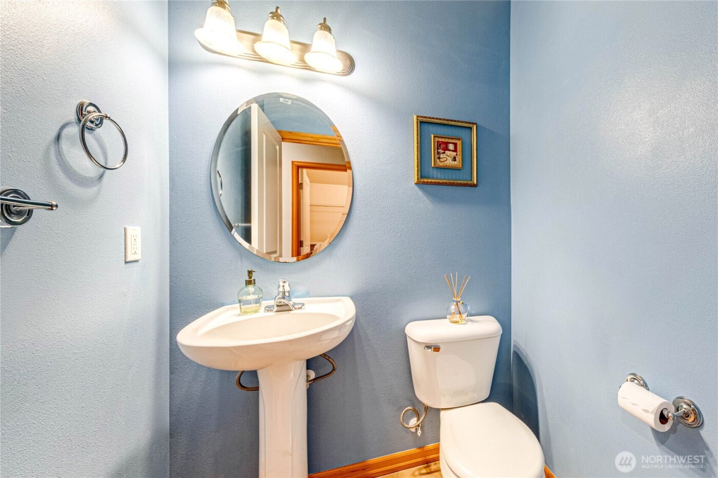 23815 22nd Avenue W, Bothell, WA 98021-9275