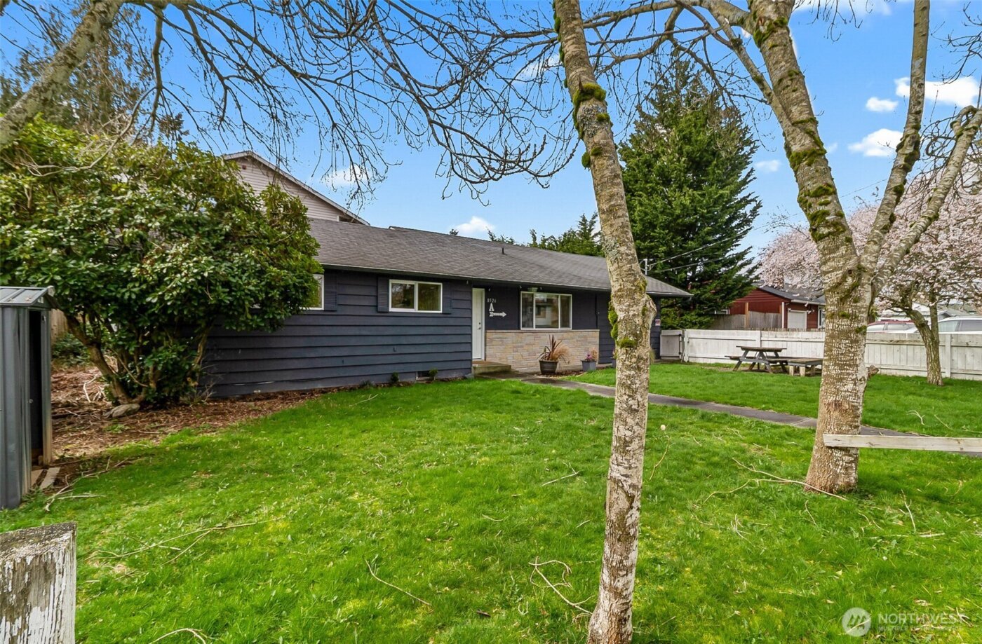 8526 8th Avenue W #A, Everett, WA 98204