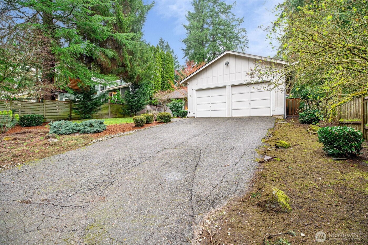 11312 39th Avenue NE, Seattle, WA 98125