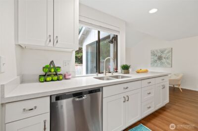 11312 39th Avenue NE, Seattle, WA 98125 - Photo 14