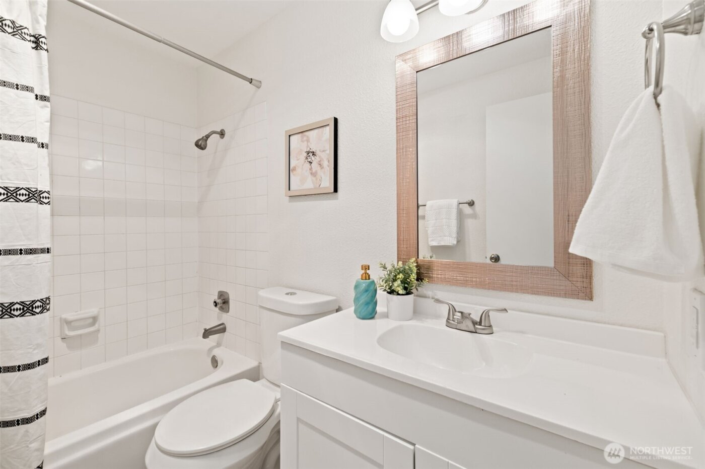 11312 39th Avenue NE, Seattle, WA 98125