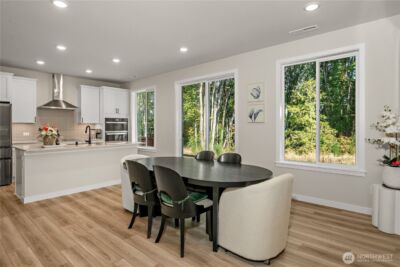 11124 43rd Avenue SE, Everett, WA 98208 - Photo 3