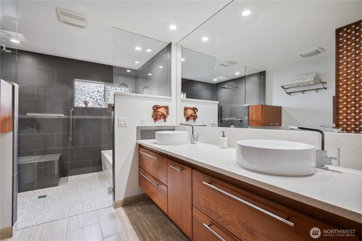 2241 Cascade Way , Longview, WA 98632