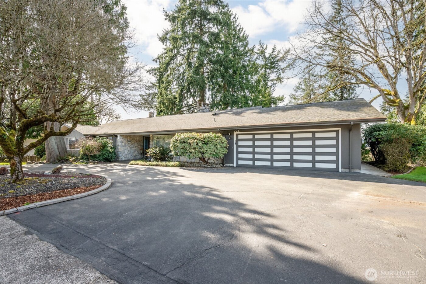 2241 Cascade Way , Longview, WA 98632