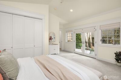 8772 Sand Point Way NE, Seattle, WA 98115 - Photo 27