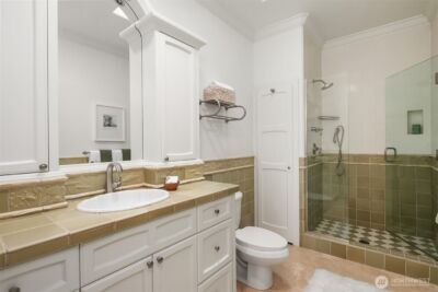 8772 Sand Point Way NE, Seattle, WA 98115 - Photo 28