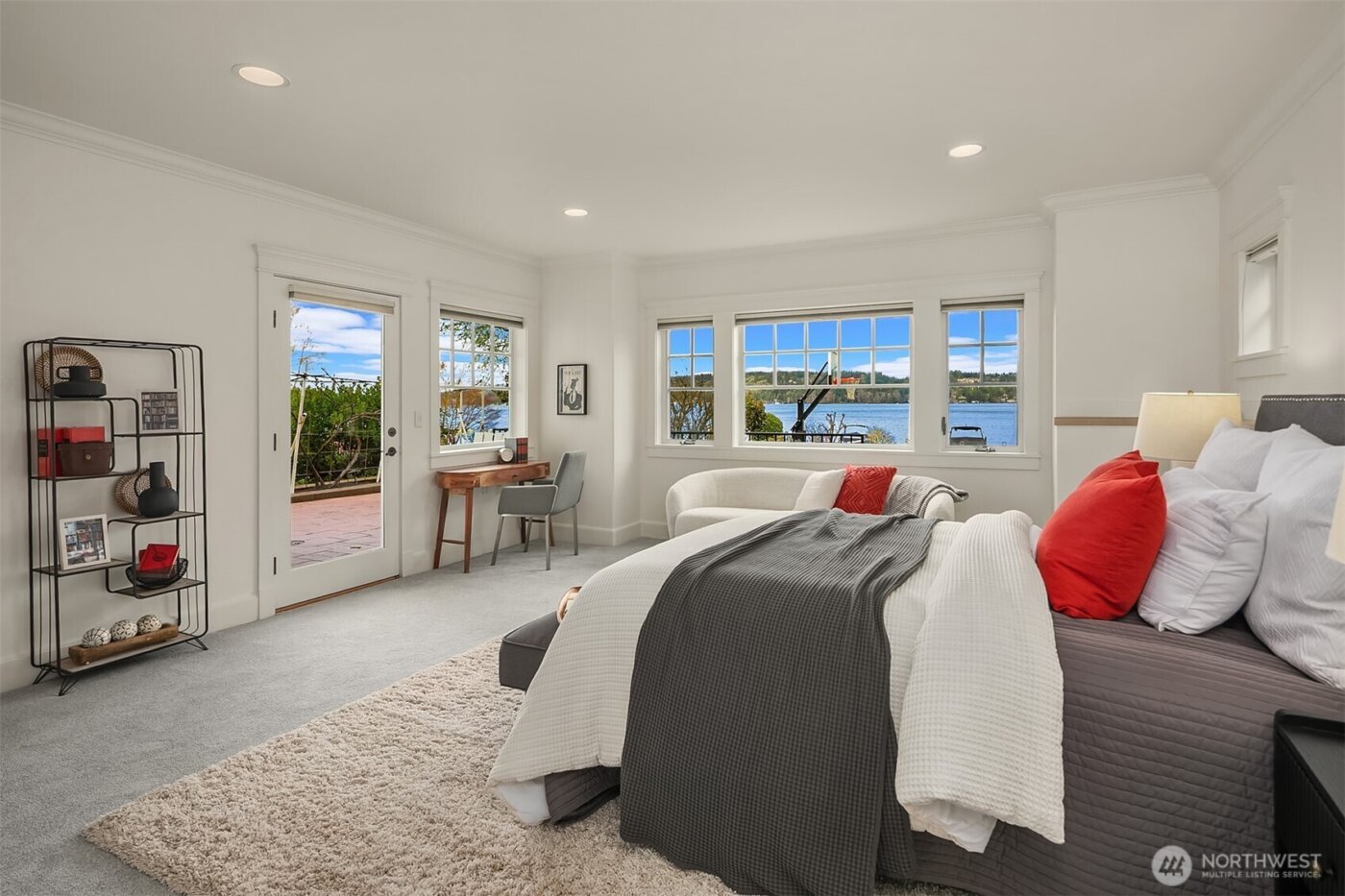 8772 Sand Point Way NE, Seattle, WA 98115