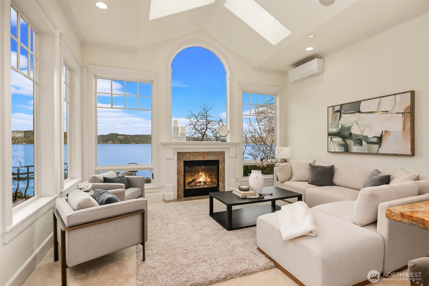 8772 Sand Point Way NE, Seattle, WA 98115