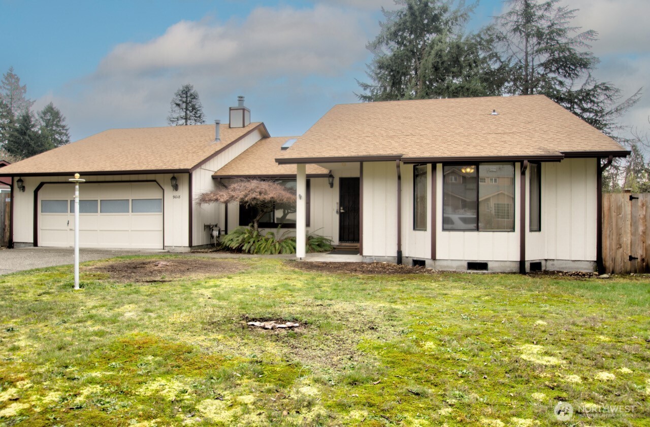 9018 Wendy Drive SE, Olympia, WA 98513-6824