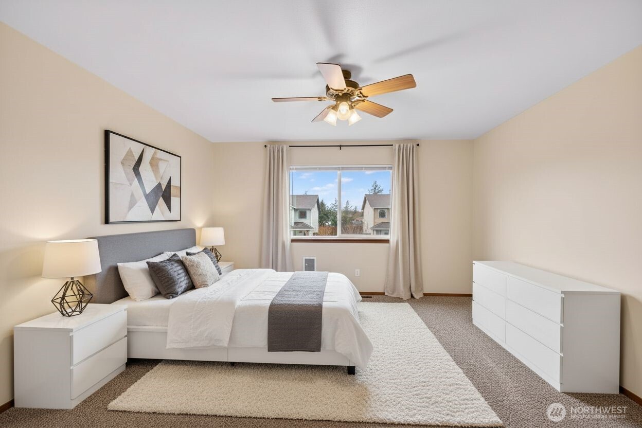 80 NE Melrose Drive , Oak Harbor, WA 98277