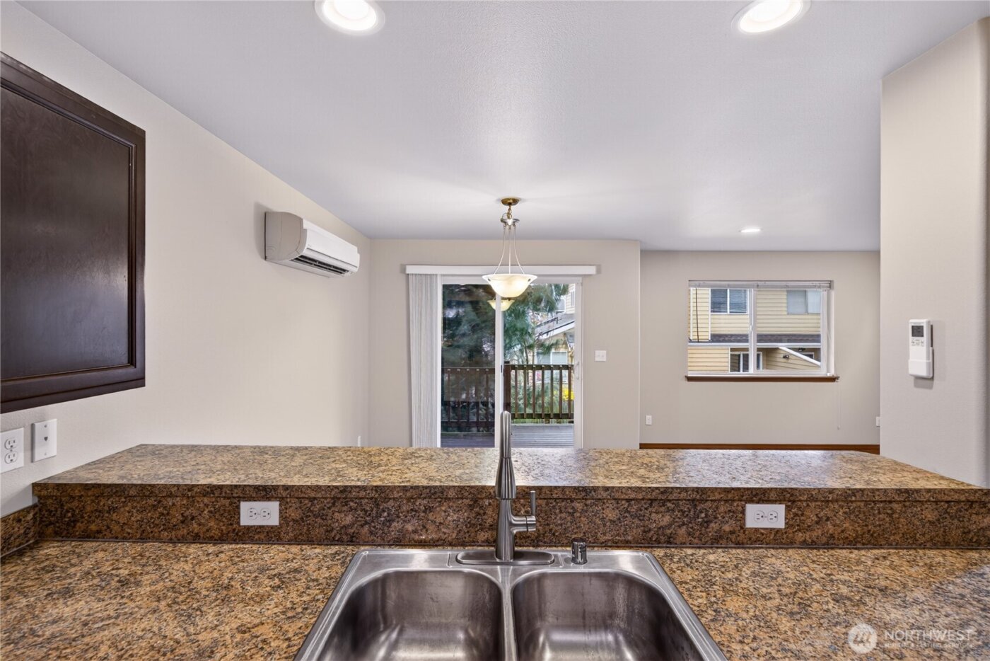 80 NE Melrose Drive , Oak Harbor, WA 98277