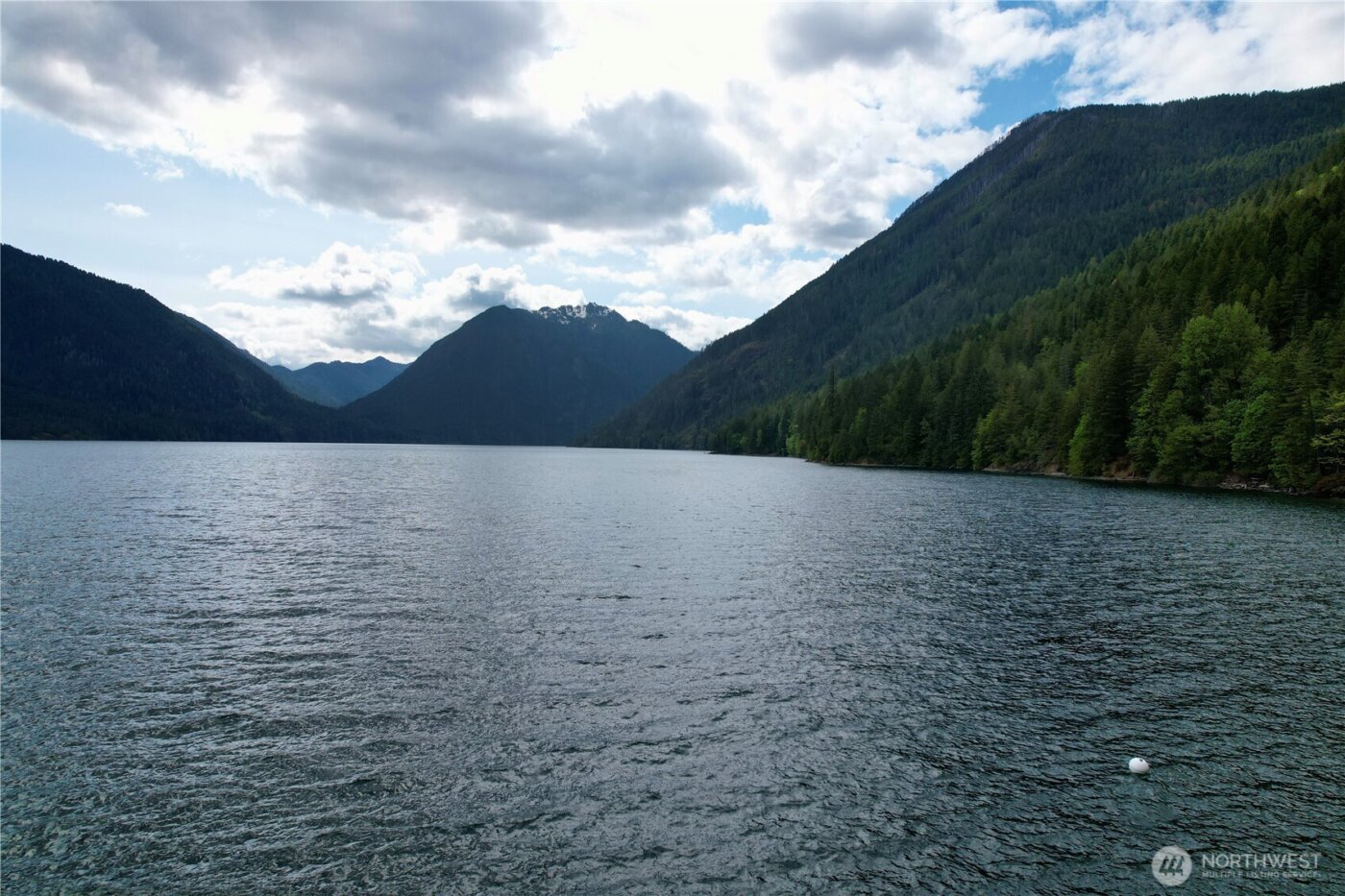 961 N Potlatch Drive , Hoodsport, WA 98548