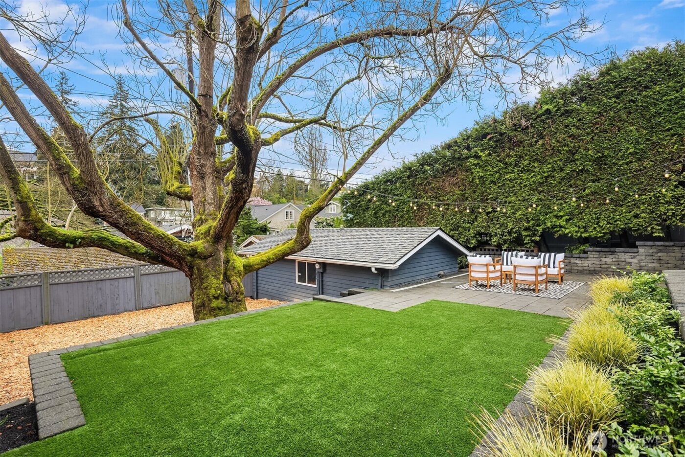 917 E Allison Street , Seattle, WA 98102