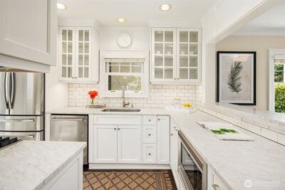 917 E Allison Street , Seattle, WA 98102 - Photo 10