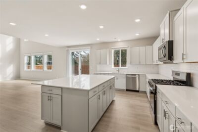 3939 Hyde Loop NE #127, Olympia, WA 98506 - Photo 14