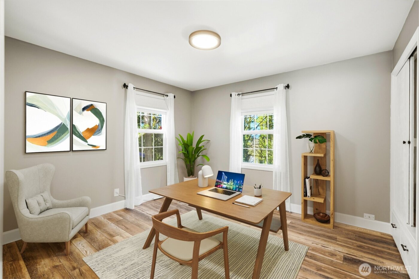 16714 SE Newport Way , Bellevue, WA 98006-7144